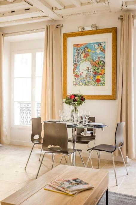 D Charm Distinctif Sejour Elegant Dans Le Marais Branche Apartment