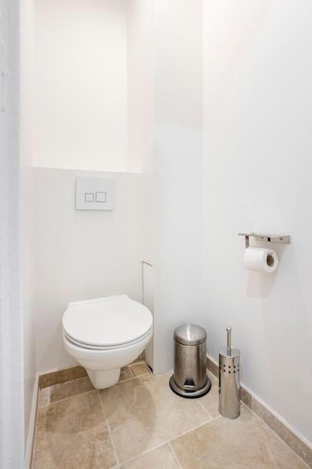Apartment D Charm Distinctif Sejour Elegant Dans Le Marais Branche Paris