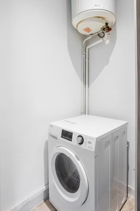 D Charm Distinctif Sejour Elegant Dans Le Marais Branche