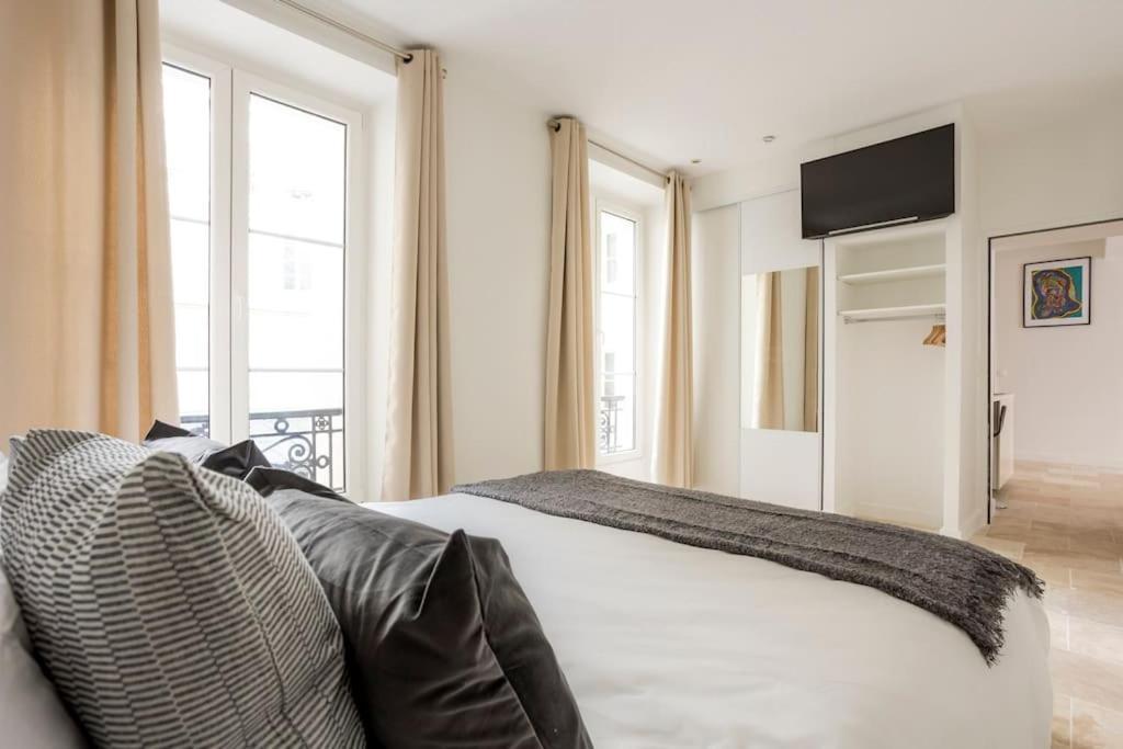 D Charm Distinctif Sejour Elegant Dans Le Marais Branche Apartment